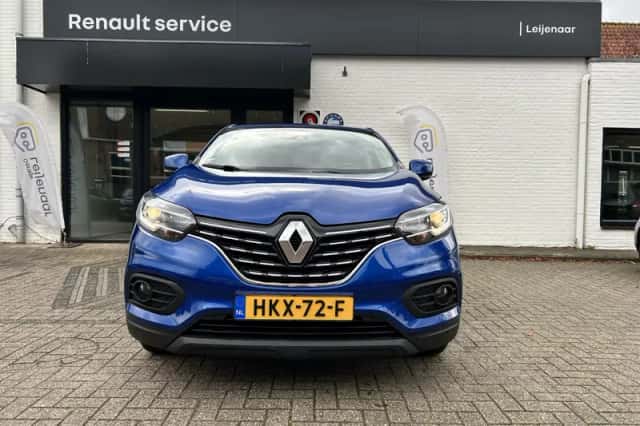 Renault Kadjar (2021) thumbnail 2