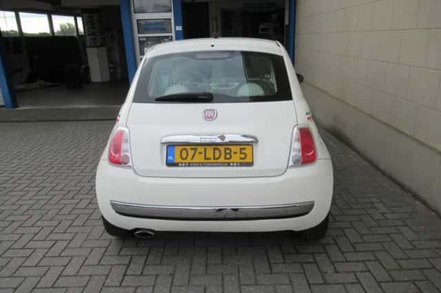Fiat 500 (2010) thumbnail 3