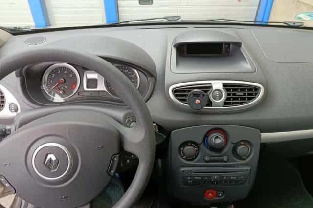 Renault Clio (2012) thumbnail 6
