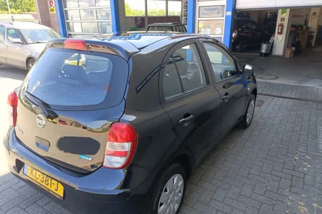 Nissan Micra (2011) thumbnail 3
