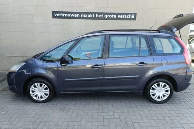 Citroën C4 (2008) thumbnail 1