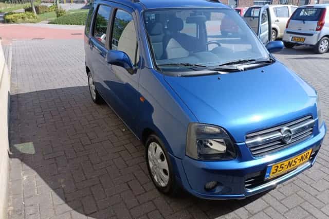 Opel Agila (2004) thumbnail 2