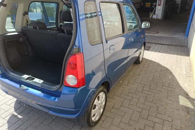 Opel Agila (2004) thumbnail 4