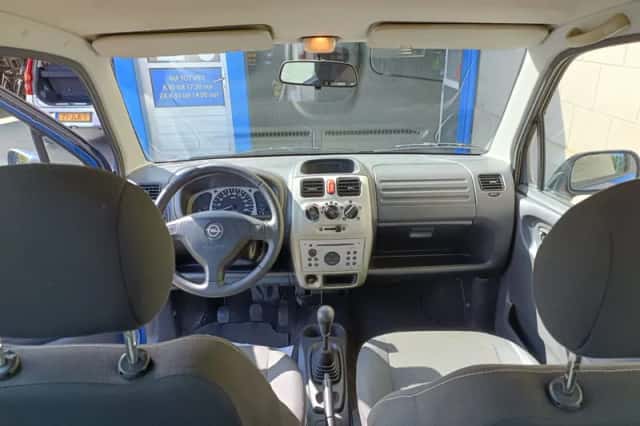 Opel Agila (2004) thumbnail 6