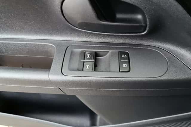 Škoda Citigo (2017) thumbnail 4