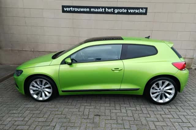 Volkswagen Scirocco (2009) thumbnail 1