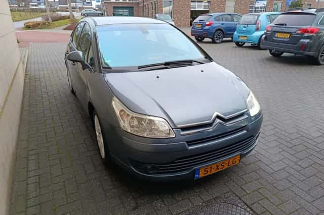 Citroën C4 (2007) thumbnail 3