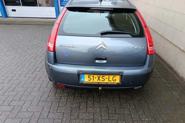 Citroën C4 (2007) thumbnail 4
