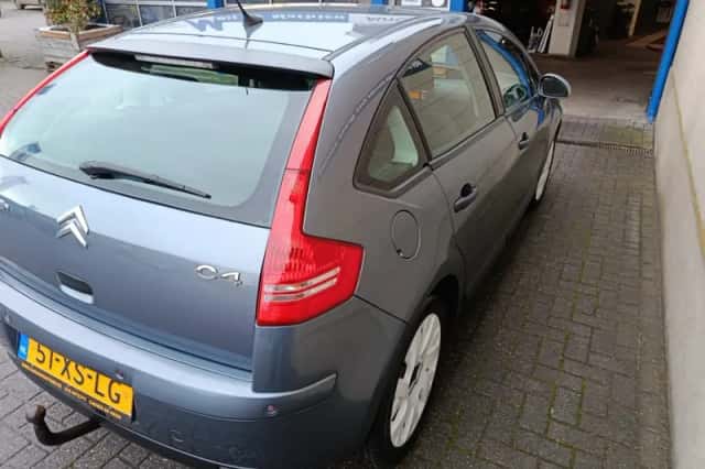 Citroën C4 (2007) thumbnail 5
