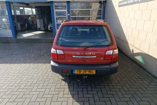 Subaru Forester (2002) thumbnail 5