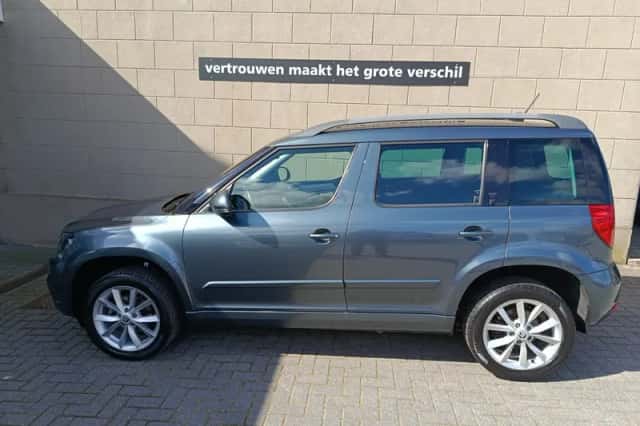 Škoda Yeti (2016) thumbnail 1