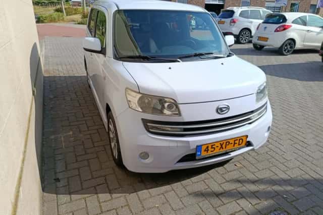 Daihatsu Materia (2007) thumbnail 2