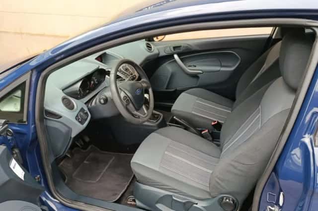 Ford Fiesta (2009) thumbnail 6