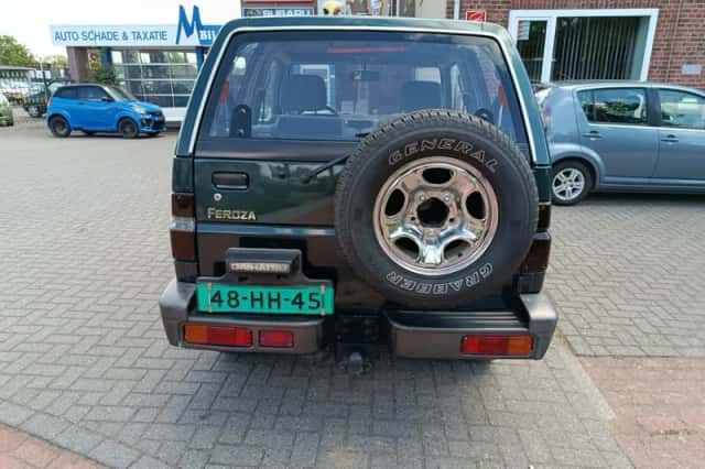 Daihatsu Feroza (1992) thumbnail 5