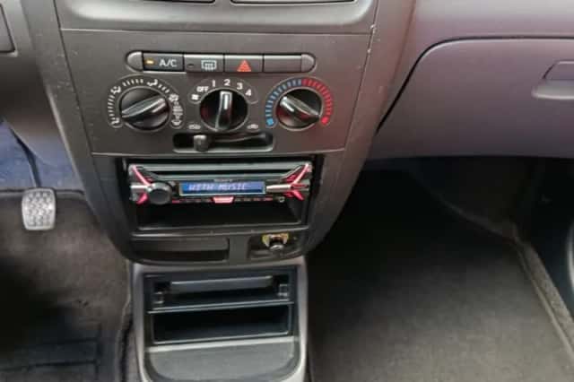 Daihatsu Cuore (2006) thumbnail 5