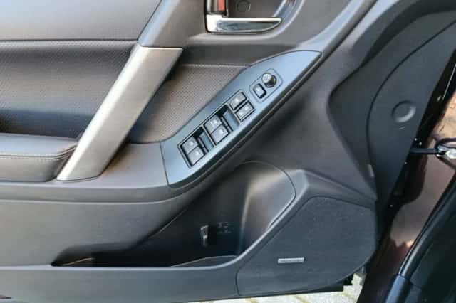 Subaru Forester (2013) thumbnail 5