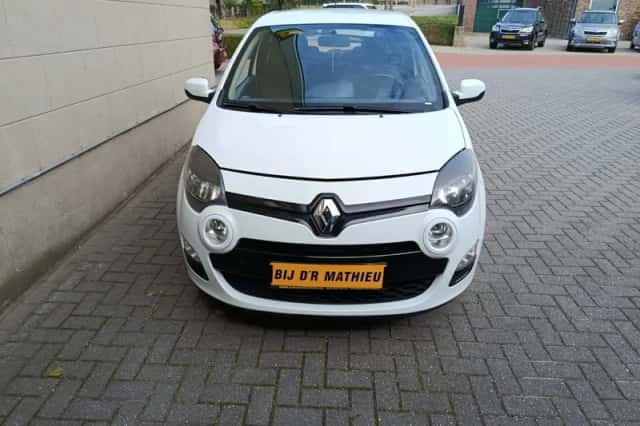 Renault Twingo (2014) thumbnail 3