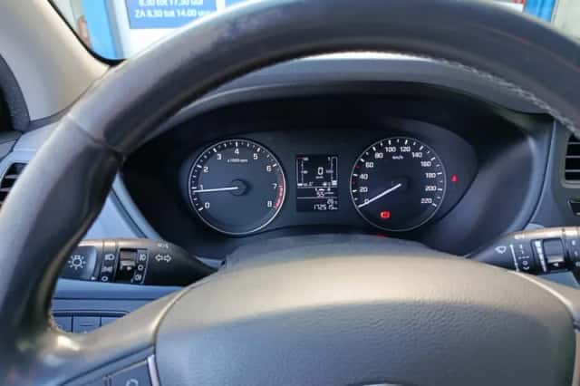 Hyundai i20 (2015) thumbnail 6