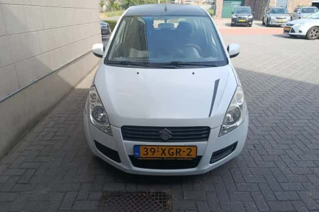 Suzuki Splash (2012) thumbnail 2