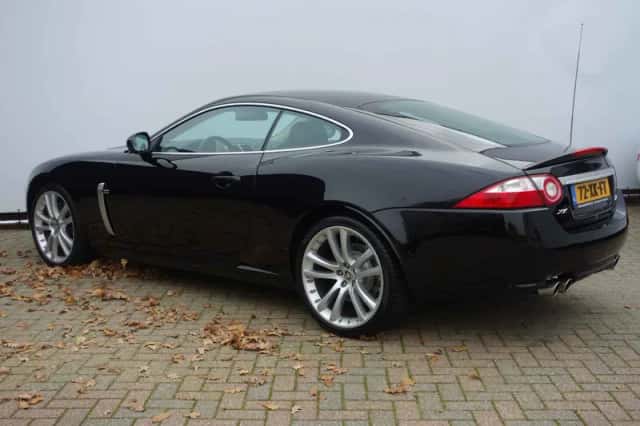 Jaguar XKR (2007) thumbnail 2