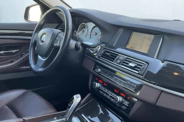 BMW 5-Serie (2014) thumbnail 3