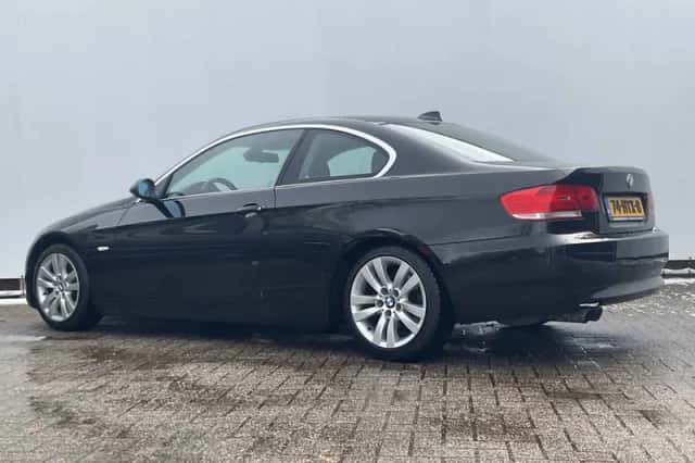 BMW 3-Serie (2009) thumbnail 2