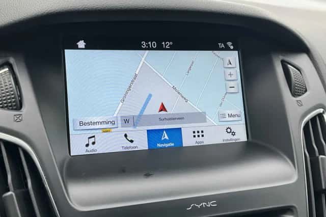 Ford Focus (2017) thumbnail 4