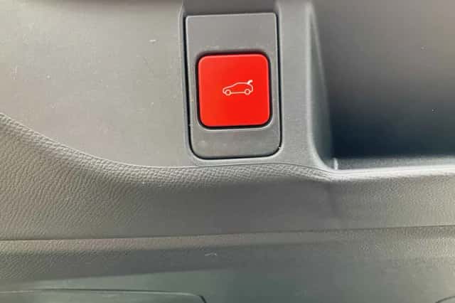 DS 4 (2023) thumbnail 6