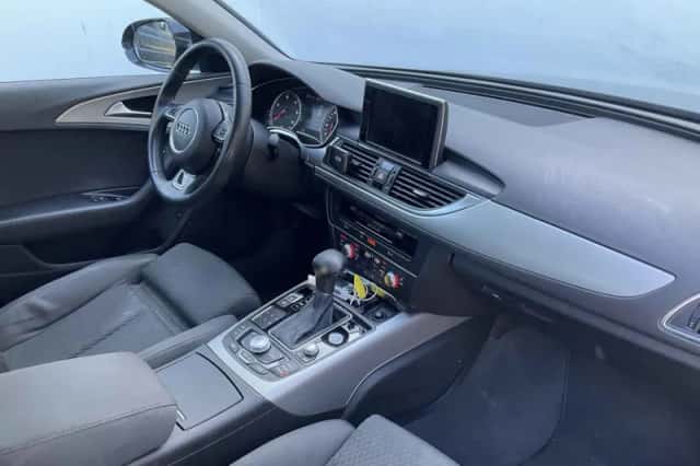 Audi A6 (2014) thumbnail 3