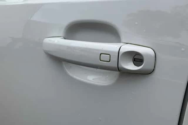 Audi Q3 (2015) thumbnail 5