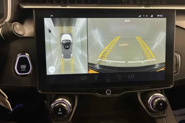Lynk & Co 01 (2024) thumbnail 4