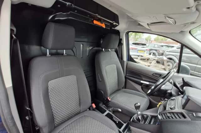 Ford Transit Connect (2019) thumbnail 4
