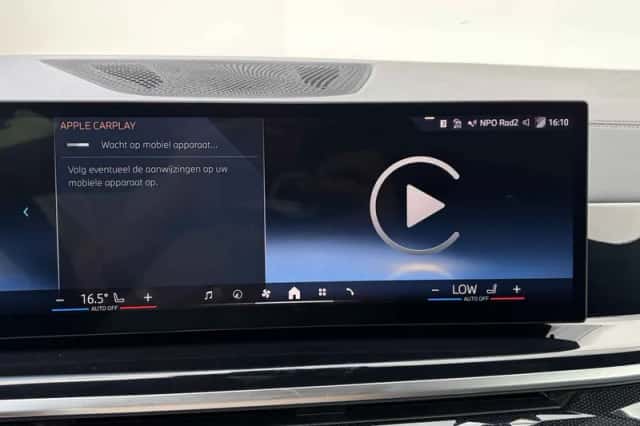 BMW X5 (2023) thumbnail 5