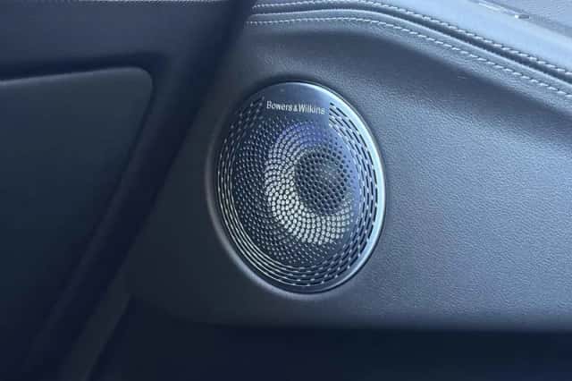 BMW XM (2024) thumbnail 4