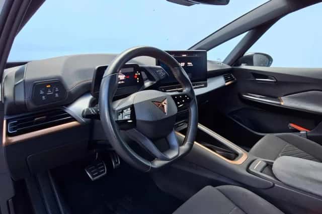 CUPRA Born (2021) thumbnail 3