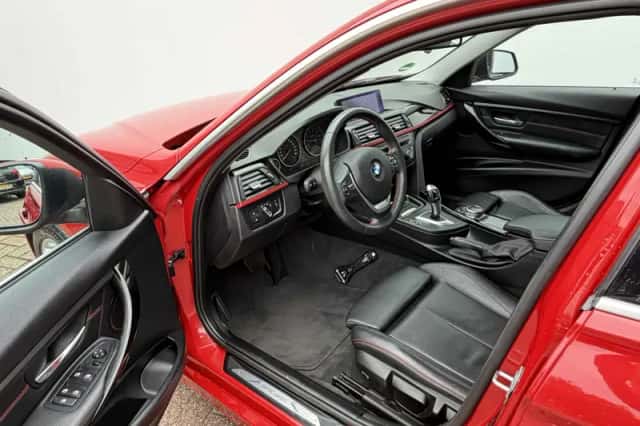 BMW 3-Serie (2014) thumbnail 3