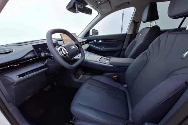 Geely E5 (2026) thumbnail 4