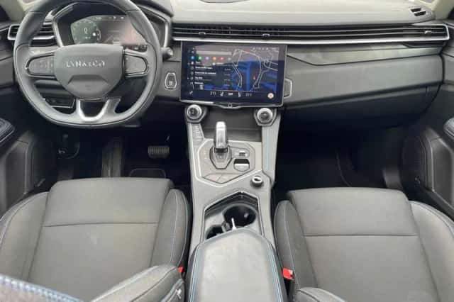 Lynk & Co 01 (2022) thumbnail 4