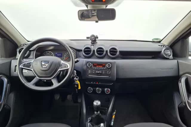 Dacia Duster (2019) thumbnail 4