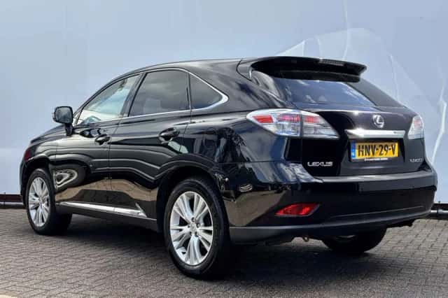 Lexus RX (2010) thumbnail 2