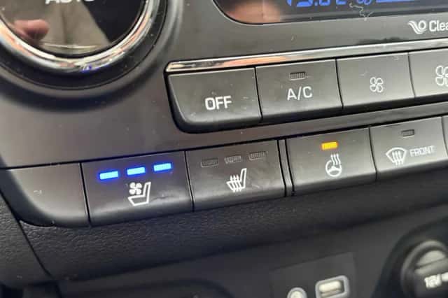 Hyundai Tucson (2015) thumbnail 6