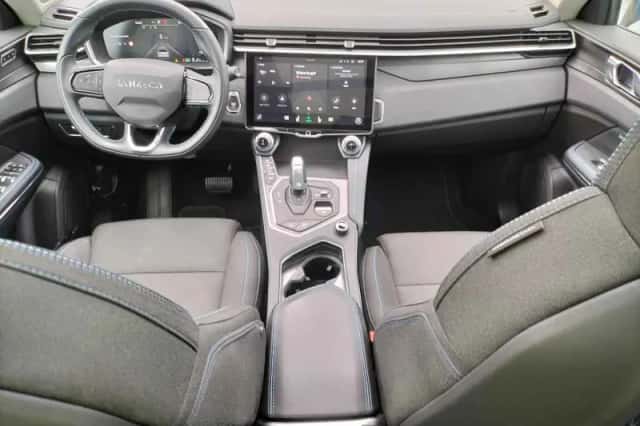 Lynk & Co 01 (2022) thumbnail 6