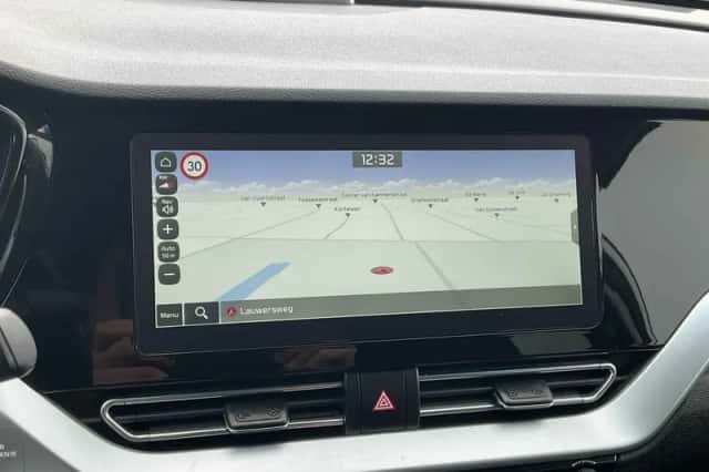 Kia Niro (2020) thumbnail 4