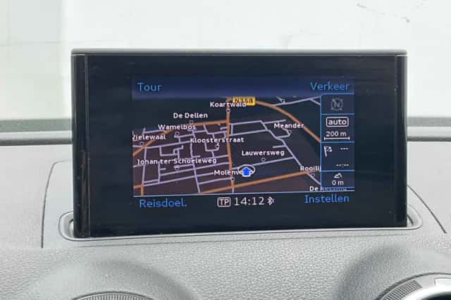 Audi A3 (2013) thumbnail 4