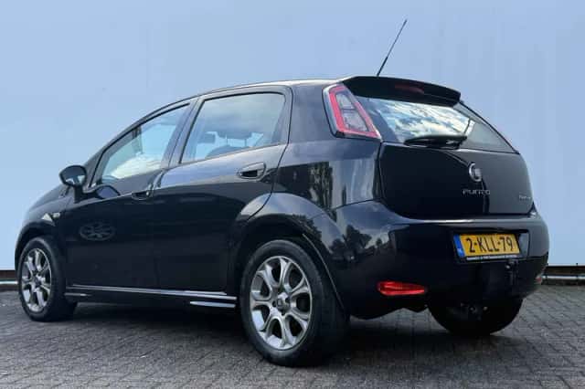 Fiat Punto Evo (2013) thumbnail 2