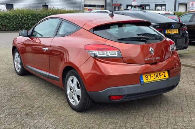 Renault Mégane (2009) thumbnail 3