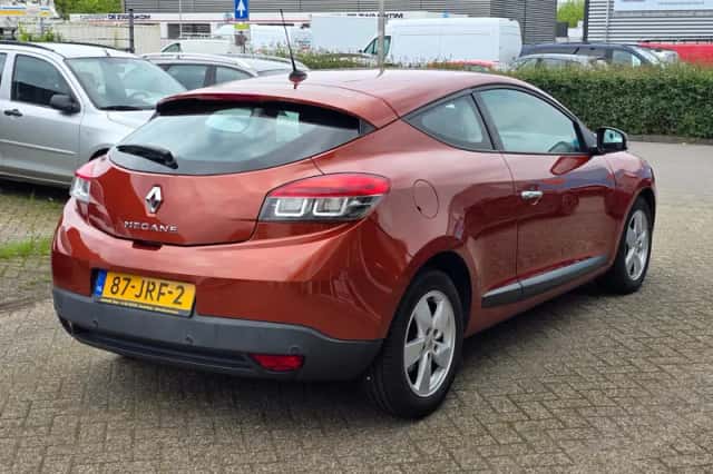 Renault Mégane (2009) thumbnail 4
