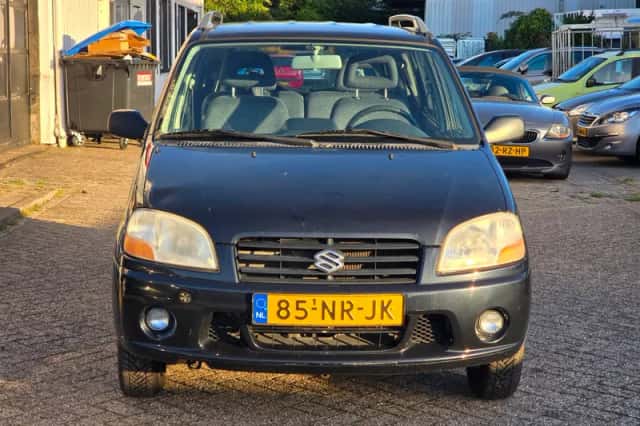 Suzuki Ignis (2004) thumbnail 2