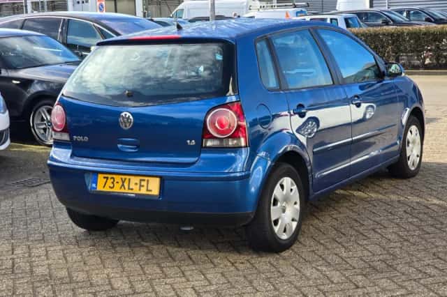 Volkswagen Polo (2007) thumbnail 5