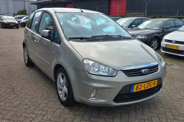 Ford C-Max (2010) thumbnail 3